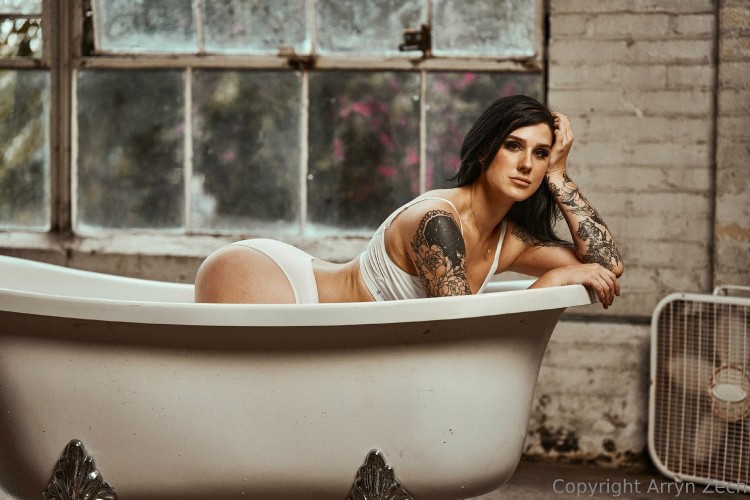 6db5e3e059ba6a89fbec3a790232a48f.jpg