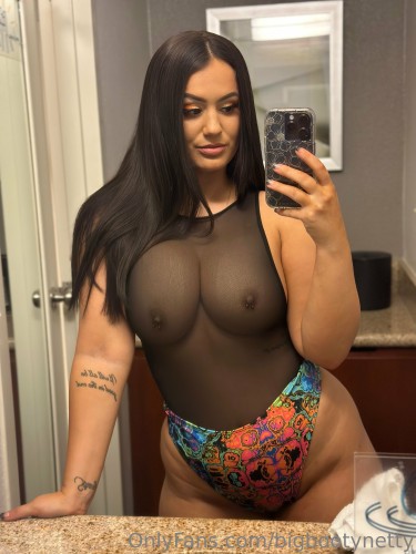 3024x4032 netty
